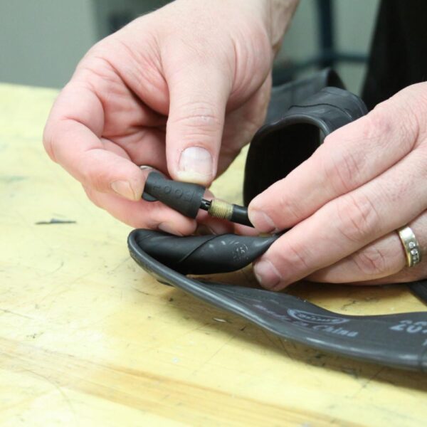 Sellador de neumáticos con tubos - Imagen 4